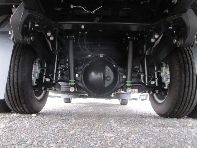 日野 デュトロ 小型 バン 2WG-XZU713N(112379) 32枚目