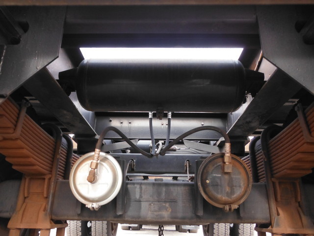 いすゞ ギガ 大型 トラクタ KL-CYZ52Q4(2633) 33枚目