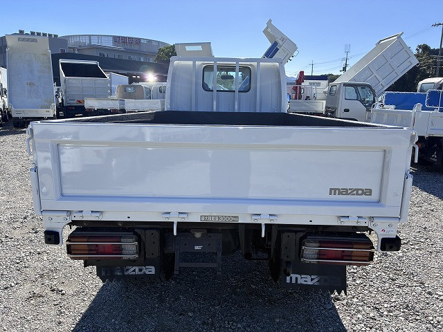マツダ タイタン 小型 平ボディ KK-WH6HH(112627) 7枚目