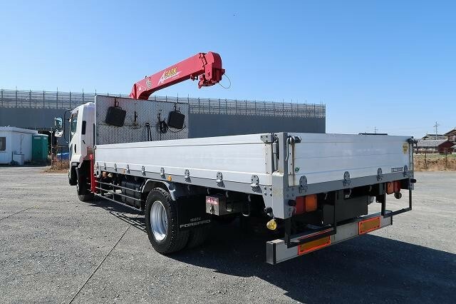 いすゞ ギガ 増トン 平ボディ（クレーン付） PDG-FTR34S2(40308) 4枚目
