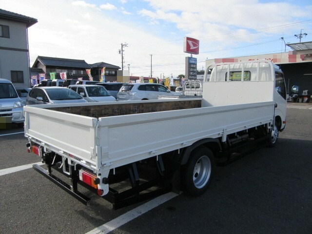 日野 デュトロ 小型 平ボディ TKG-XZC655M(7840) 3枚目