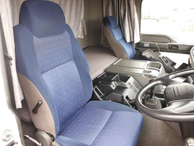 いすゞ ギガ 大型 ウィング PDG-CYL77V8(1145) 25枚目