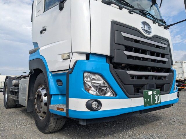 UDトラックス（日産） クオン 大型 トラクタ 2PG-GK5AAD(113903) 27枚目