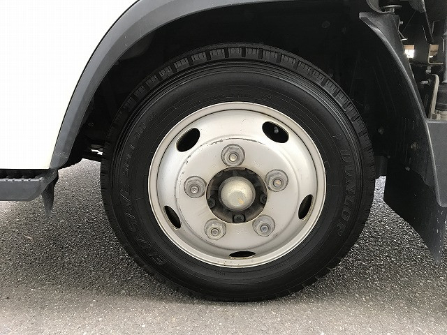 いすゞ エルフ 小型 平ボディ TRG-NLR85AR(111642) 25枚目