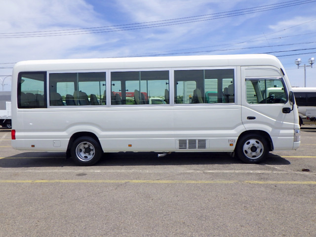 トヨタ コースター 小型 バス 2DG-XZB70(106067) 5枚目