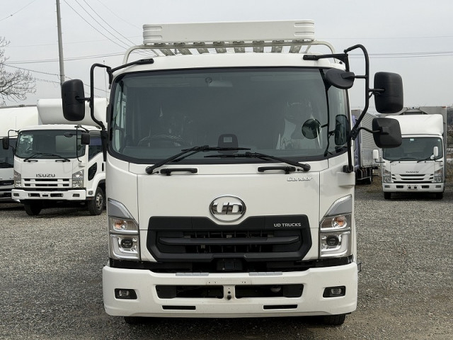UDトラックス（日産） コンドル 中型 平ボディ 2PG-BRR90S2(105319) 2枚目