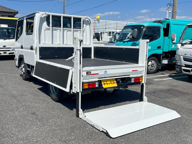 三菱ふそう キャンター 小型 Wキャブ 2RG-FBA20(106377) 6枚目