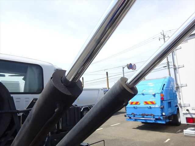いすゞ フォワード 増トン コンテナ専用車 PDG-FTR34S2(110687) 10枚目