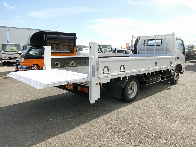 日野 デュトロ 小型 平ボディ BDG-XZU414M(112664) 14枚目