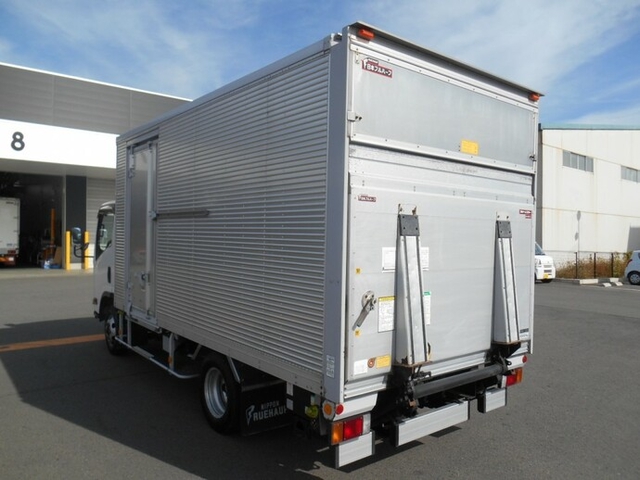 いすゞ エルフ 小型 バン TDG-NPS85AN(8136) 6枚目