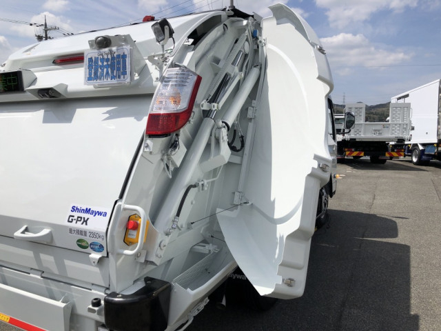三菱ふそう キャンター 小型 塵芥車（プレス式） 2RG-FEAV0(108376) 28枚目