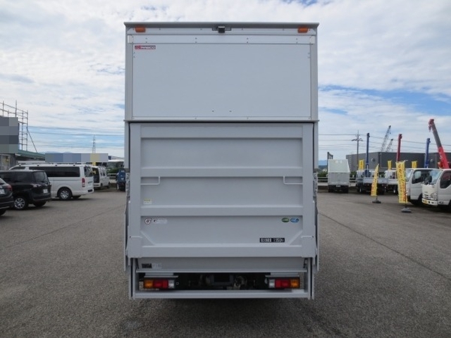 三菱ふそう キャンター 小型 バン 2RG-FBA20(11932) 7枚目