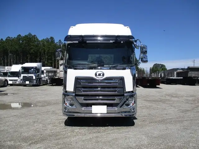 日産自動車 クオン 大型 トラクタ 2RG-GK5DAD(106703) 2枚目