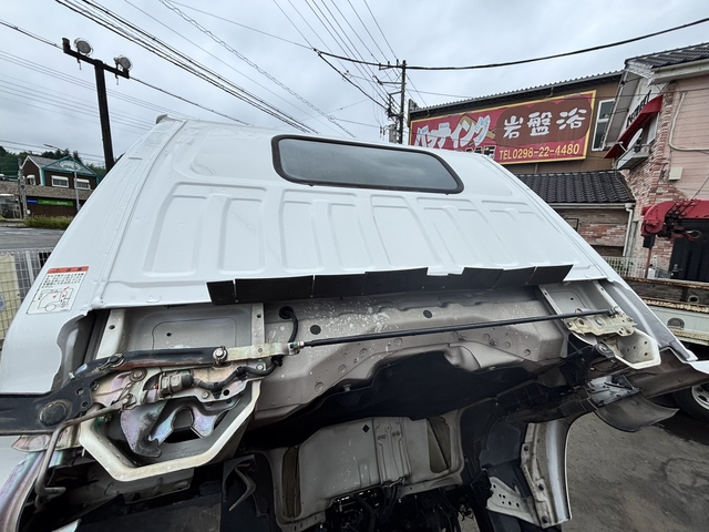 いすゞ エルフ 小型 平ボディ（クレーン付） TKG-NKR85R(108483) 41枚目
