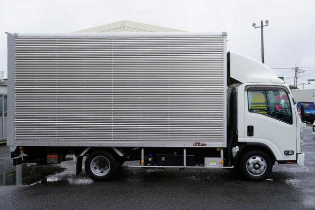 いすゞ エルフ 小型 バン 2PG-NPR88AN(112611) 5枚目