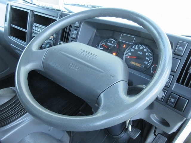 いすゞ エルフ 小型 バン TKG-NLR85AN(5847) 27枚目