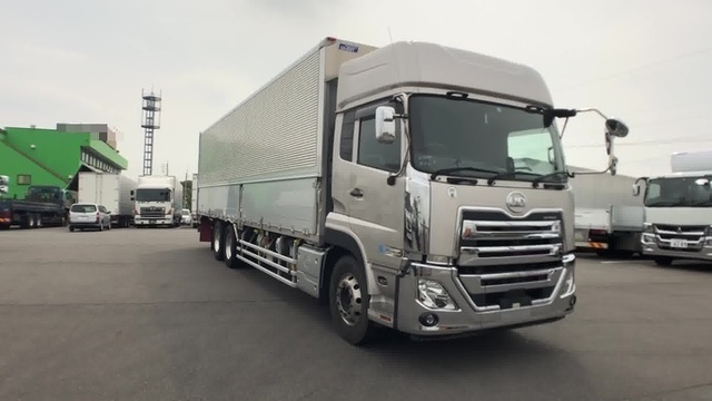 UDトラックス（日産） クオン 大型 ウィング 2PG-CD5CA(34898) 38枚目