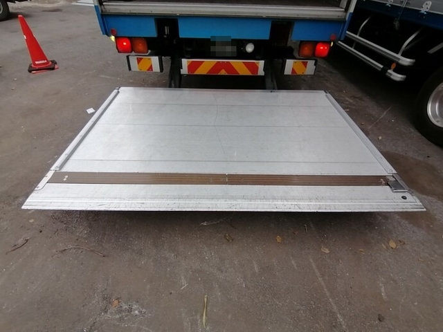 Isuzu forward Middle Wing body TKG-FRR90S2(5516) 20枚目