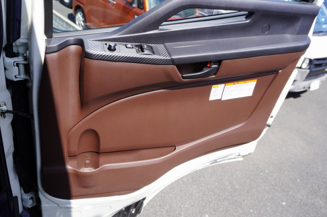 日野 プロフィア 大型 冷蔵冷凍バン 2DG-FW1AHC(111342) 45枚目