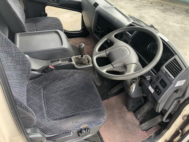 三菱ふそう ファイター 中型 コンテナ専用車 PA-FK61F(12017) 14枚目