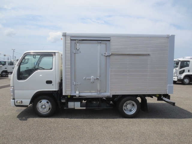 いすゞ エルフ 小型 バン TRG-NJR85AN(109171) 9枚目