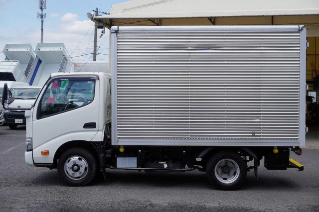 日野 デュトロ 小型 バン 2RG-XZC605M(109687) 3枚目