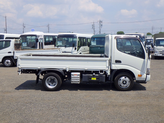 日野 デュトロ 小型 平ボディ 2RG-XZC605M(110039) 5枚目