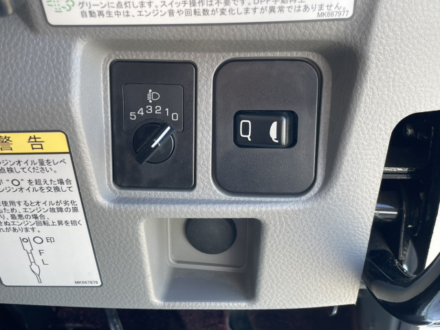 三菱ふそう キャンター 小型 土砂ダンプ 2RG-FBA30(113015) 28枚目