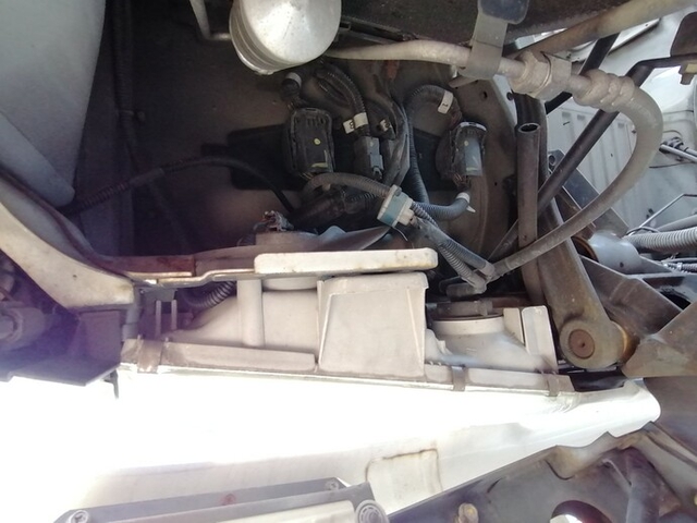 UDトラックス（日産） コンドル 中型 冷蔵冷凍バン PB-MK36B(5670) 81枚目