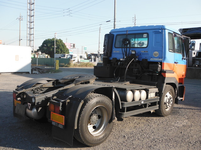 UDトラックス（日産） ビッグサム 大型 トラクタ KL-CK482BAT(1074) 7枚目