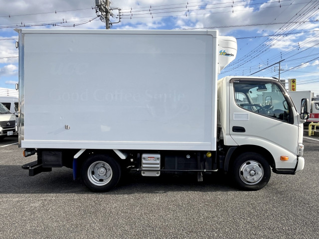 日野 デュトロ 小型 冷蔵冷凍バン 2RG-XZC605M(96631) 3枚目
