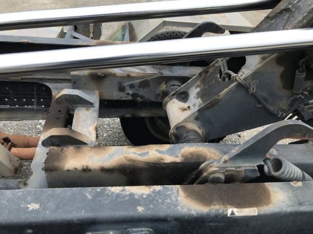 いすゞ フォワード 中型 コンテナ専用車 TKG-FRR90S2(109941) 30枚目