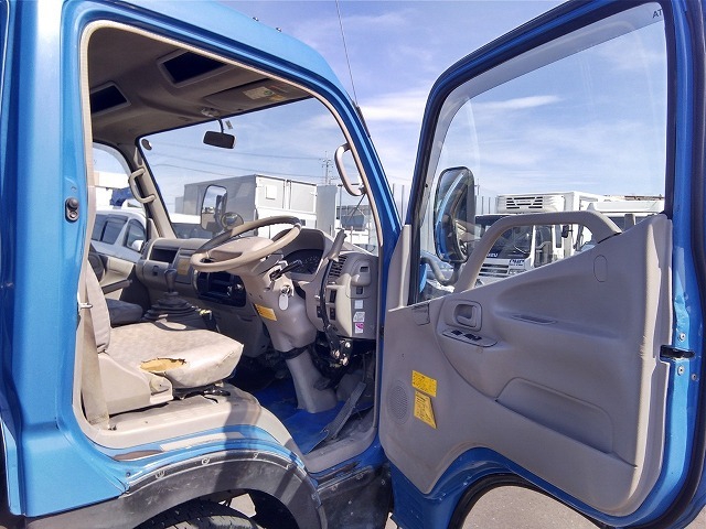 トヨタ ダイナ 小型 土砂ダンプ PB-XZU404A(9655) 28枚目