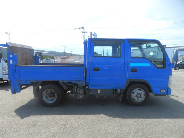 いすゞ エルフ 小型 Wキャブ 2RG-NJR88A(111916) 5枚目
