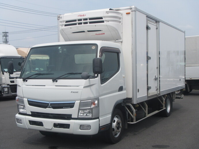 Nissan UD kazet Small Freezer box_body TPG-FEB8Y(38686) 1枚目