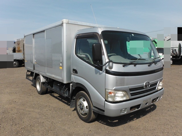 トヨタ トヨエース 小型 バン BDG-XZU404(2995) 1枚目