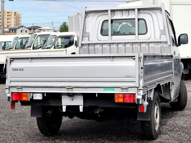 トヨタ タウンエース 小型 平ボディ 5BF-S403U(112529) 3枚目