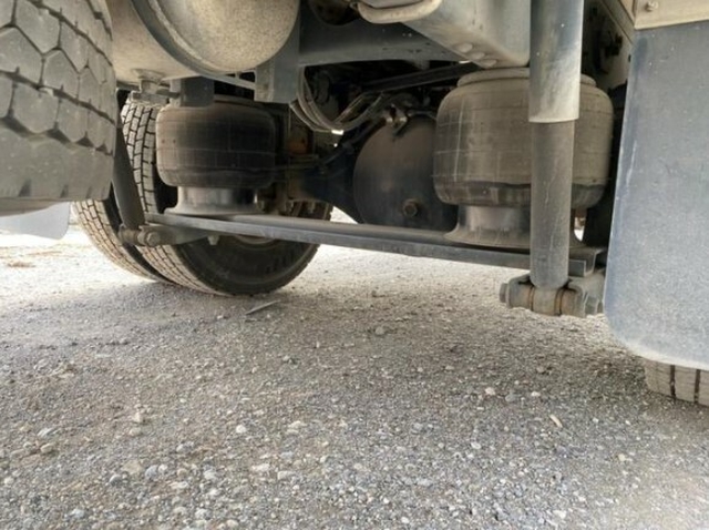 UDトラックス（日産） コンドル 中型 バン SKG-LK38C(8973) 30枚目