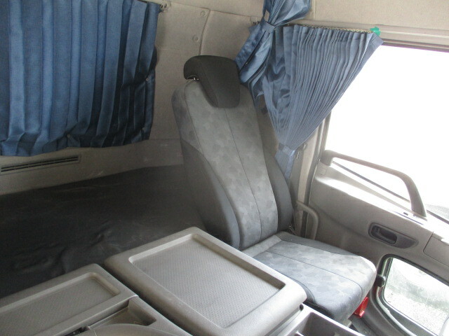 Nissan UD quon Large Soil dump QKG-CW5XL(31555) 60枚目