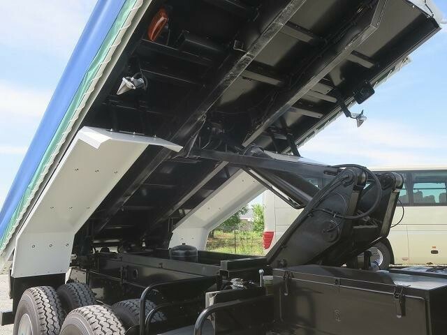 三菱ふそう スーパーグレート 大型 土砂ダンプ 2KG-FV70HX(35631) 9枚目