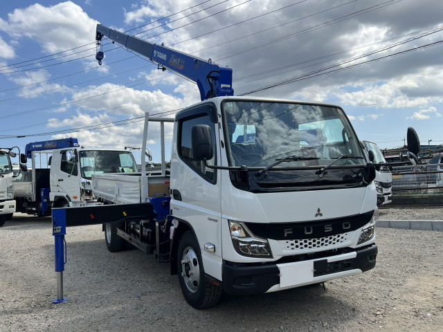 三菱ふそう キャンター 小型 平ボディ（クレーン付） 2RG-FEAV0(105961) 2枚目