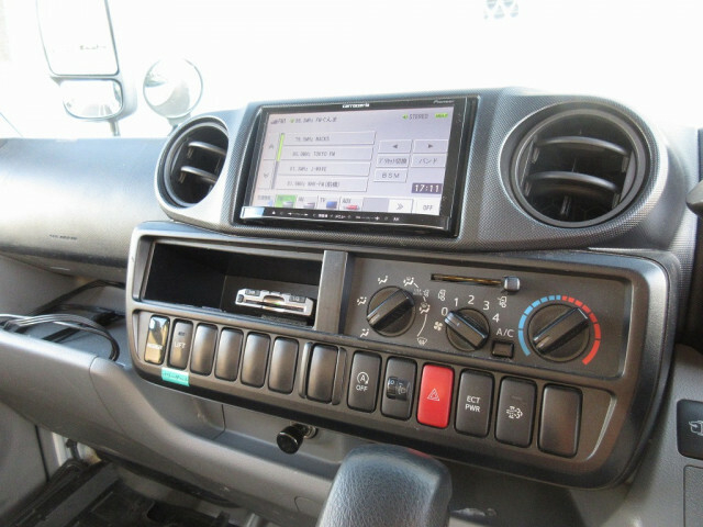 トヨタ ダイナ 小型 バン TKG-XZU605(10176) 40枚目