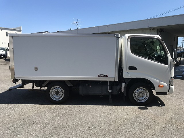 Toyota toyoace Small Freezer box_body QDF-KDY221(110246) 8枚目