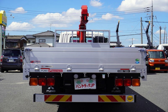 三菱ふそう ファイター 増トン 平ボディ（クレーン付） 2KG-FK62FZ(107812) 4枚目