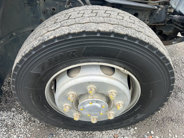 三菱ふそう ファイター 増トン コンテナ専用車 QKG-FK72FZ(110323) 47枚目