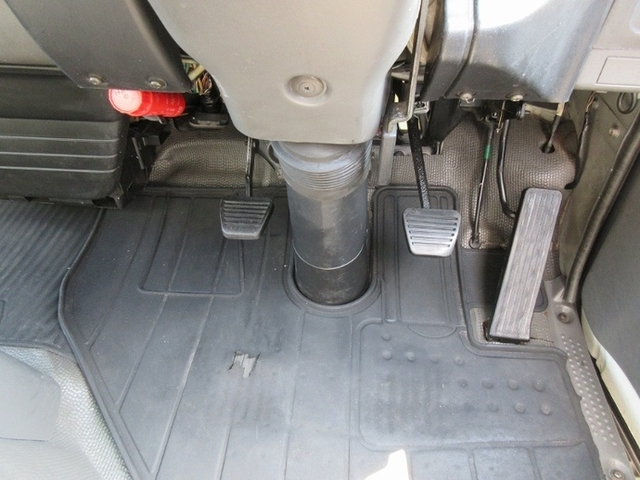 日産自動車 アトラス 小型 バン KC-APR71GV(6709) 22枚目