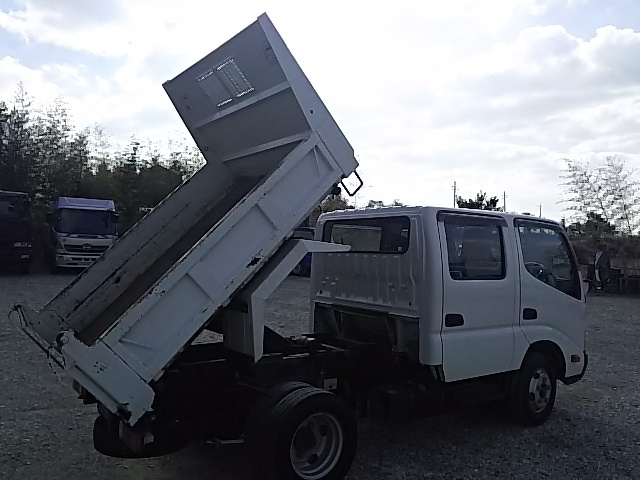 トヨタ ダイナ 小型 Wキャブ BDG-XZU308(7628) 10枚目