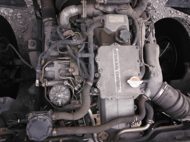 UDトラックス（日産） コンドル 中型 土砂ダンプ PB-MK36A(2828) 32枚目
