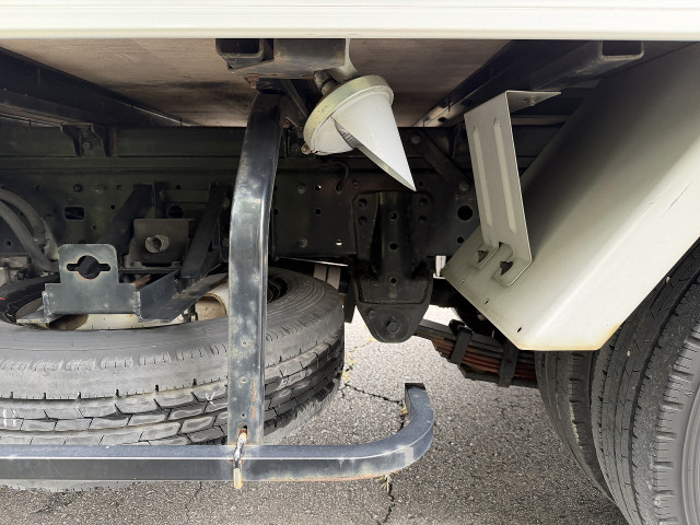 トヨタ ダイナ 小型 バン TPG-XZU605(110072) 33枚目