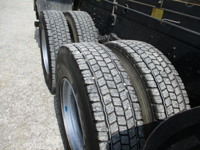 Nissan UD quon Large Soil dump QKG-CW5XL(31555) 19枚目